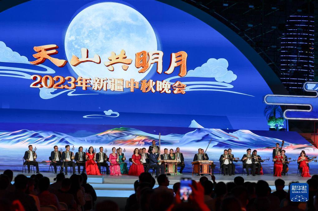 免费炸三张金花游戏